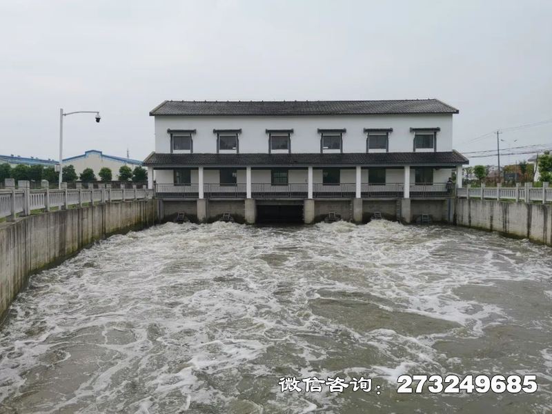 泵站進(jìn)水控制閘門
