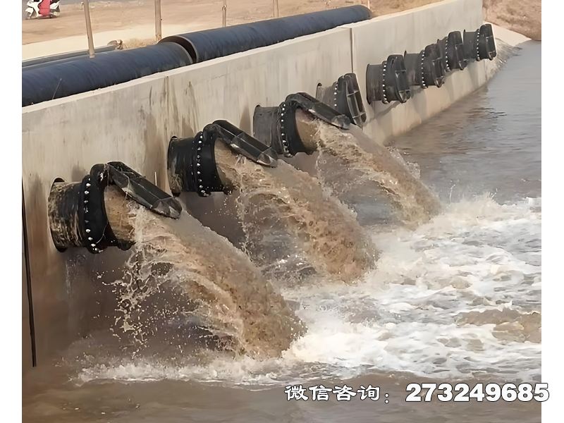 蓄滯洪區(qū)分洪閘潮門拍門適用于蓄滯洪區(qū)分洪閘、分洪道工程，采用鑄鐵或不銹鋼材質(zhì)，安裝于分洪閘出水口與涵閘。防汛指揮部、水利工程公司常用，通過重力閉合與橡膠密封，防止洪水倒灌及蓄滯洪區(qū)水位失控。產(chǎn)品耐高壓設(shè)計(jì)抵御水頭壓力，適配最大承壓8MPa工況，支持啟閉力參數(shù)優(yōu)化。價(jià)格電議，支持高壓工況定制及水力性能測試。